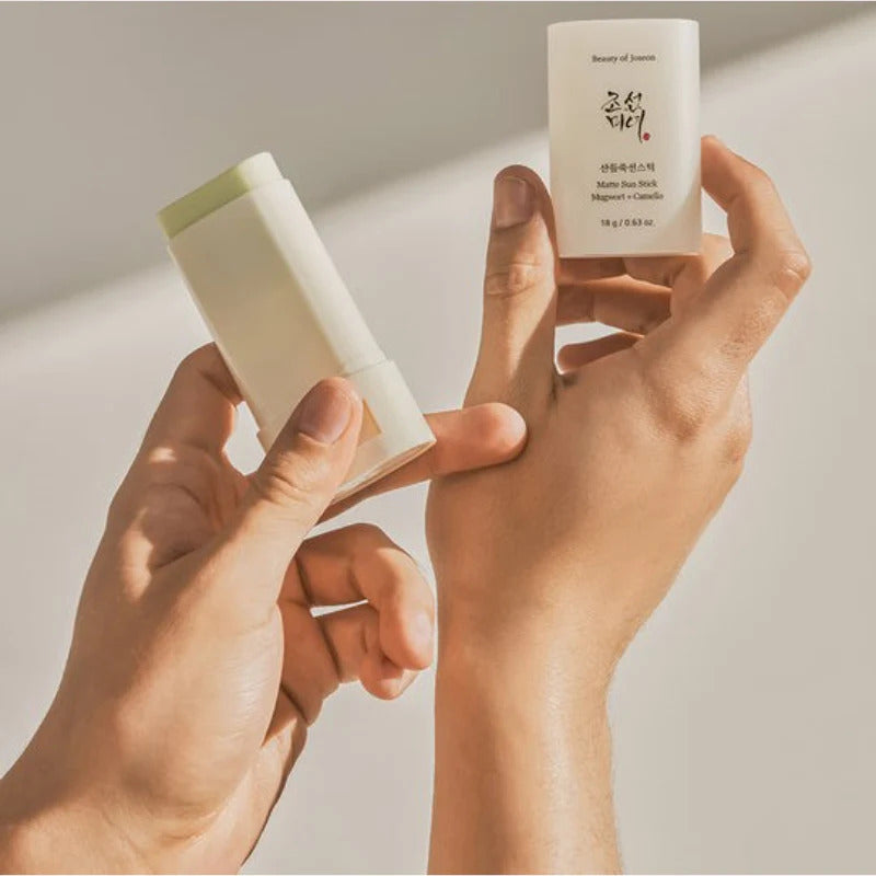 Bloqueador Solar - Matte Sun Stick Mugwort + Camelia SPF50+ PA++++ 18g NUEVO